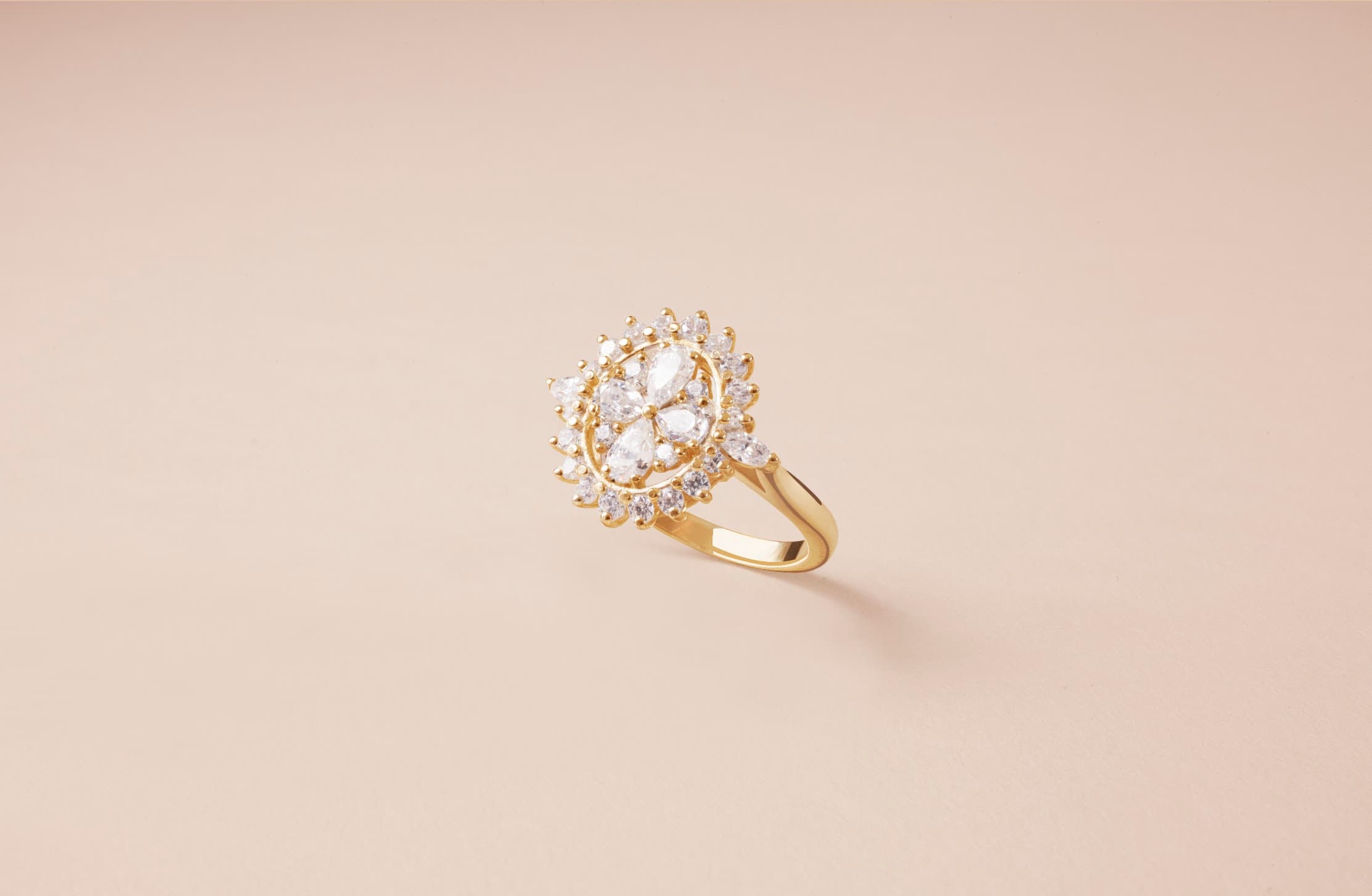 Bague Joséphine — entourage diamants
