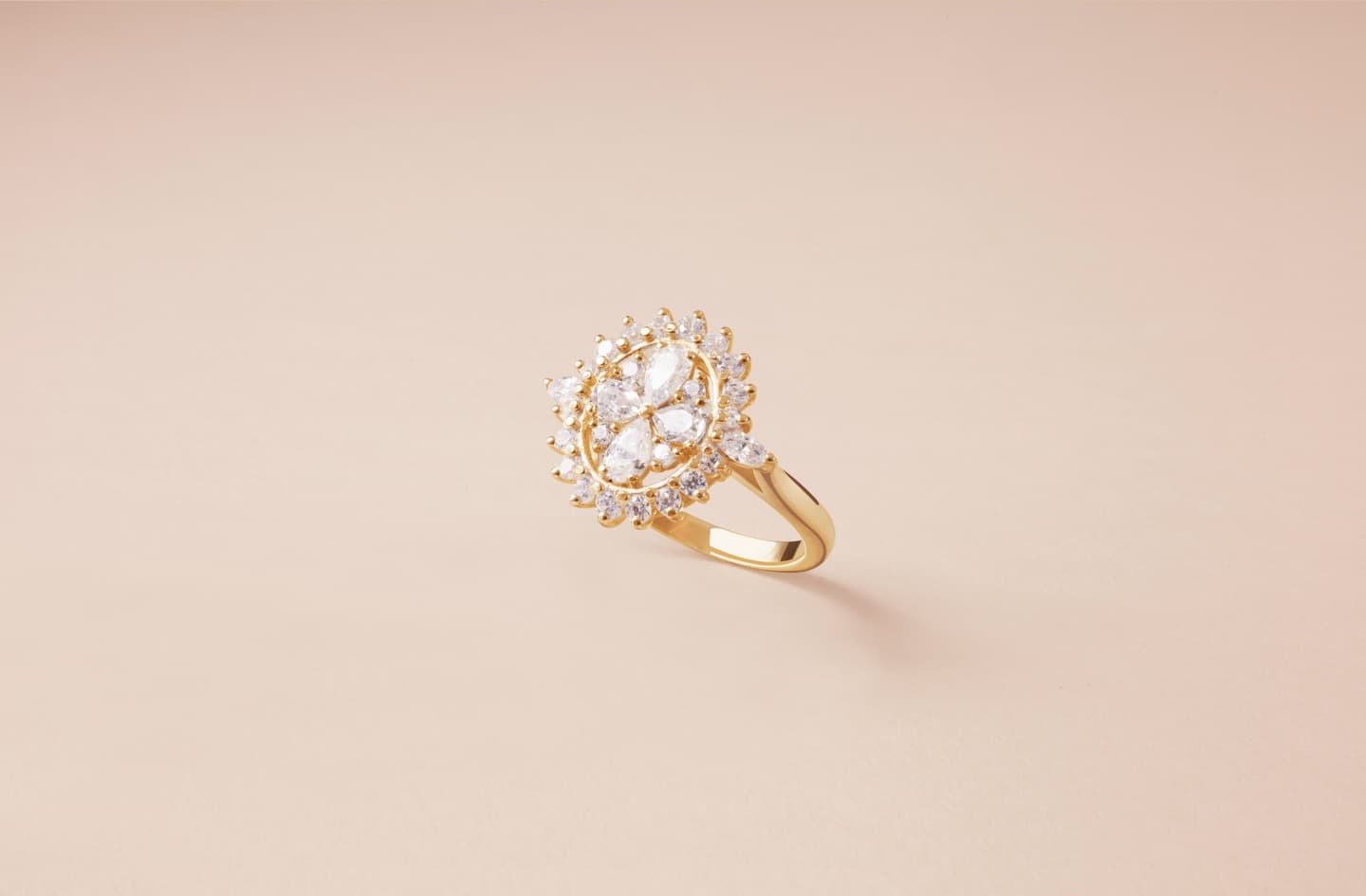 Bague Aurore — Or jaune · diamants poire et brillants