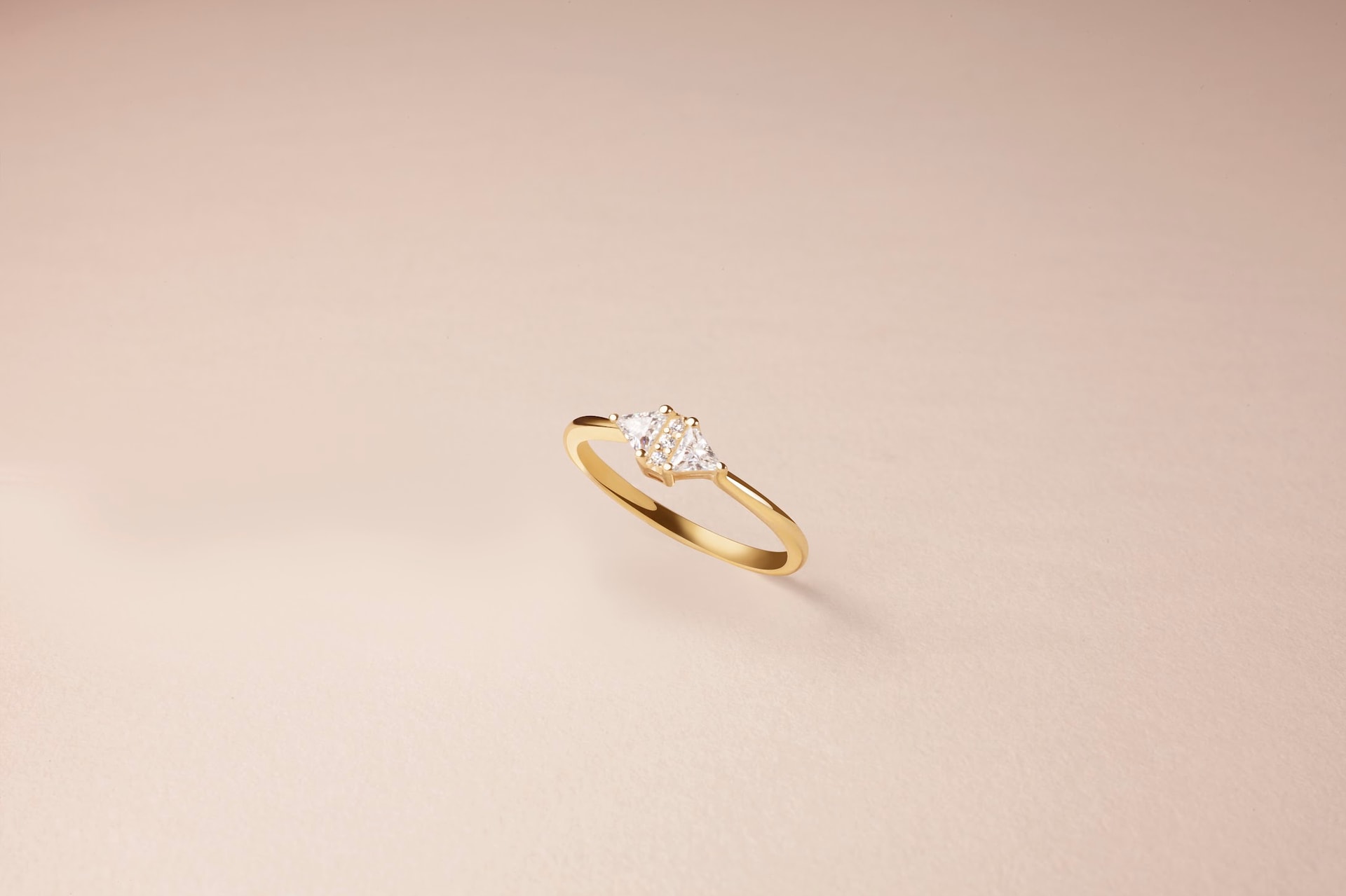 Bague Aurore — solitaire diamant